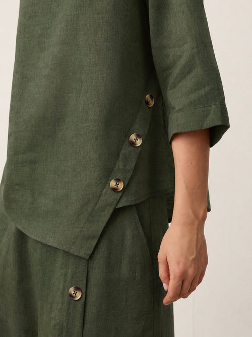100% Linen Asymmetric-Hem Button-Trim Top NYLA