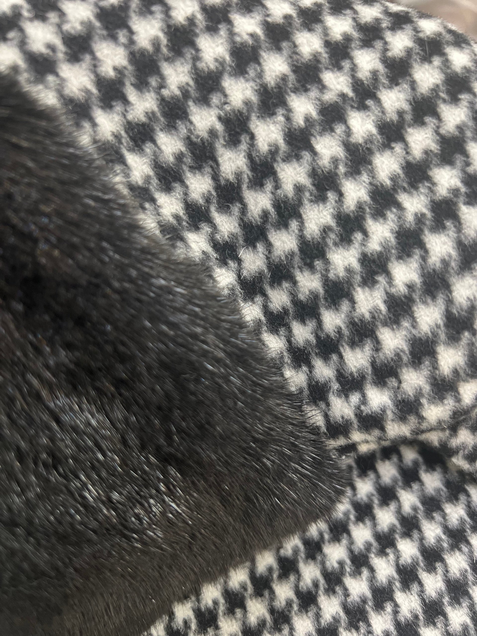 Genuine Scandinavian Mink Fur Virgin Wool Poncho