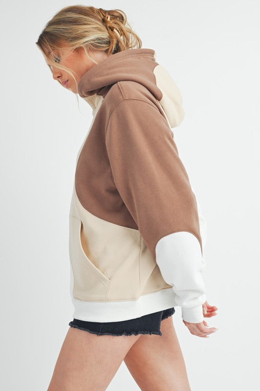 AEMI & Co. Women's Oversized Wavey Hoodie