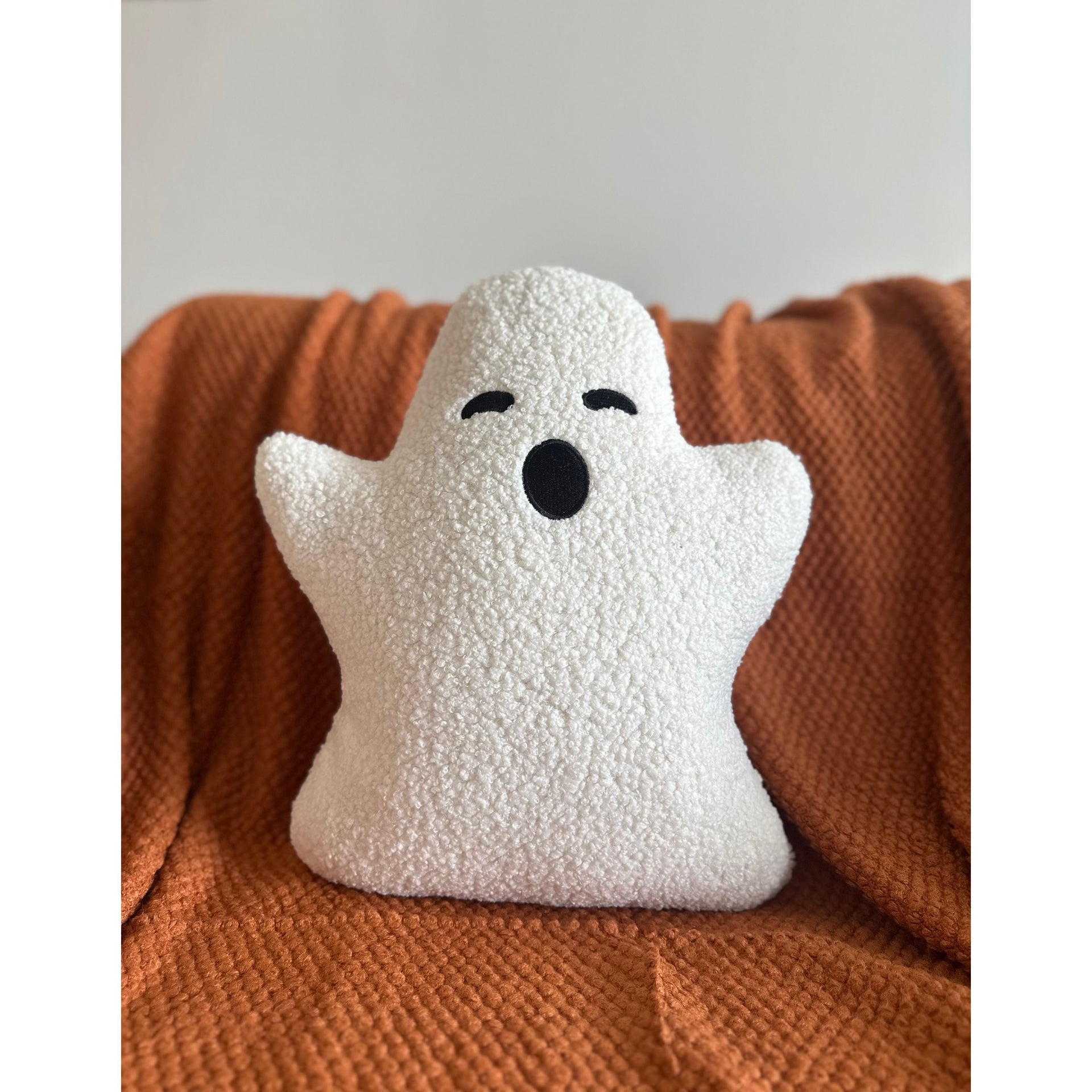 Busa Designs Sherpa Ghost Pillow