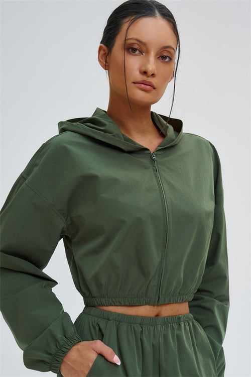 The Svelte UV protection Crop Hoodie Sweatpants 2-Piece Set