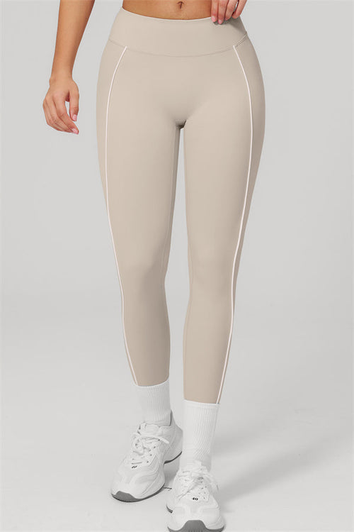 The Clarity Contour Line Sports Bra Leggings 2-Piece Set