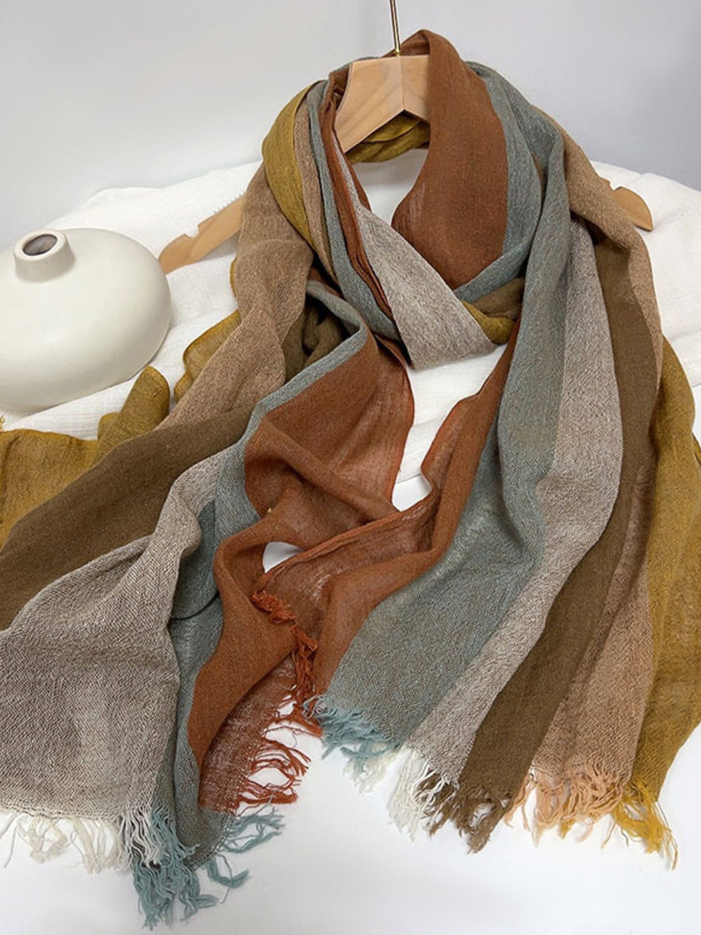 LINTICO Women's Cotton Linen Striped Lightweight Soft Scarf