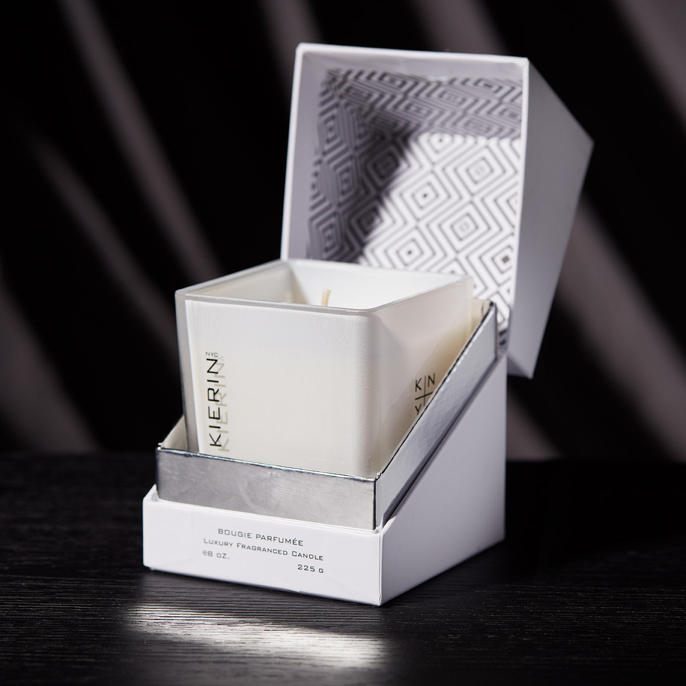 KIERIN 10 A.M. FLIRT Perfumed Candle