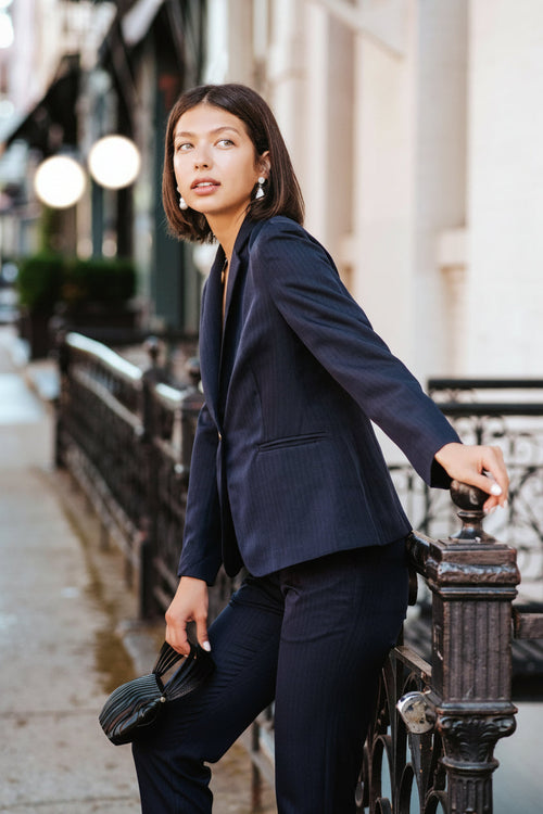 Navy Peak-Lapels Single-Breasted Blazer – Women’s Tailored Jacket