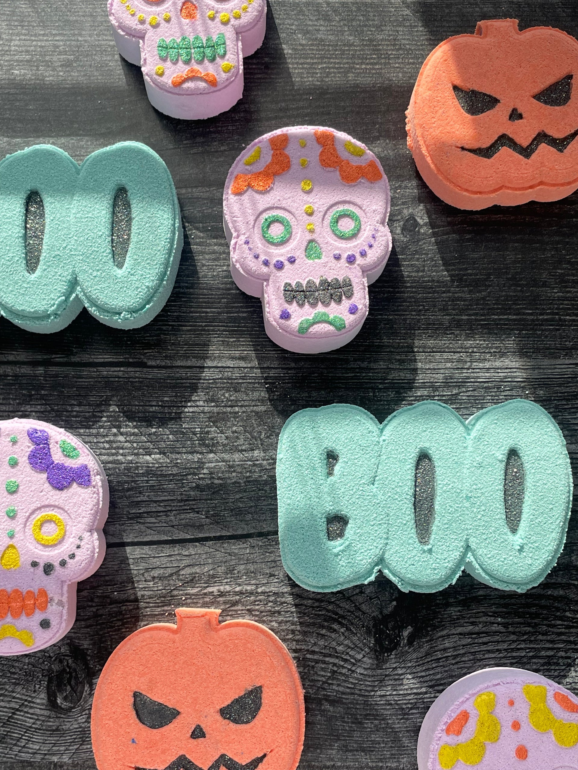 ARTISAN BATH BOMB