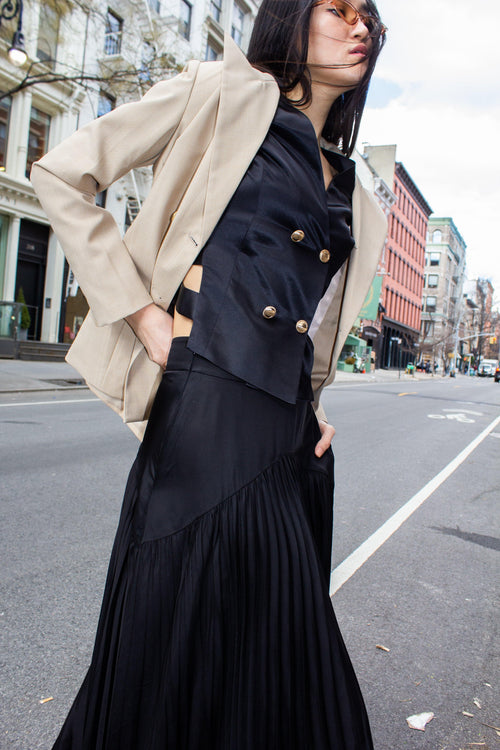 Maryanne Black Pleated Skirt – Stylish Women’s Midi Skirt