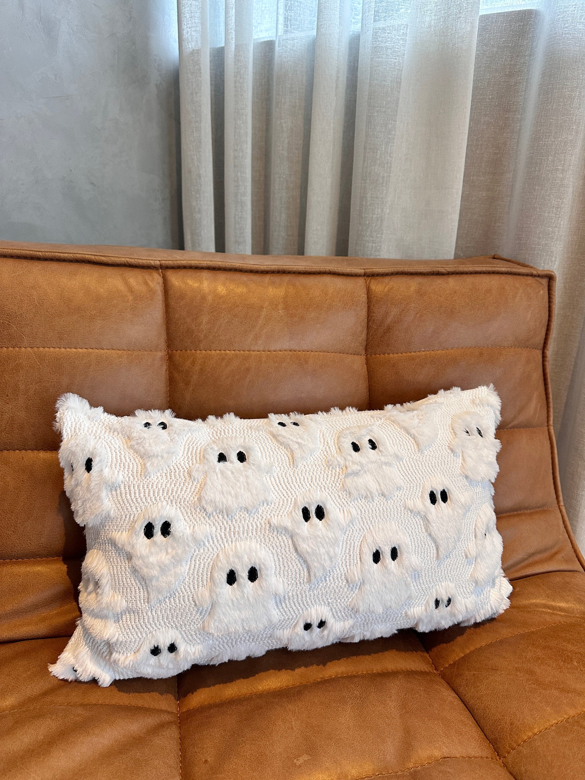 Spooky Ghost Lumbar Pillow Cover