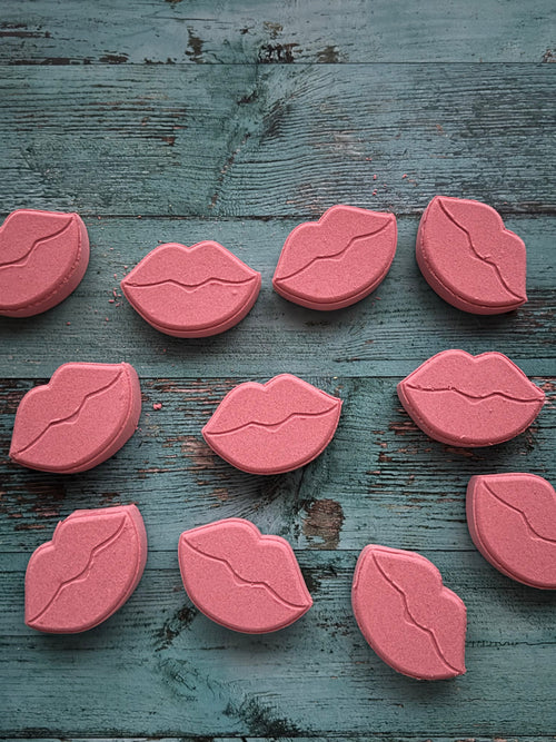 ARTISAN BATH BOMB