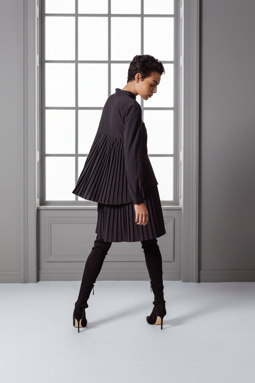 Luxe Black Pleated Skirt – Elegant Women’s Pleated Skirt