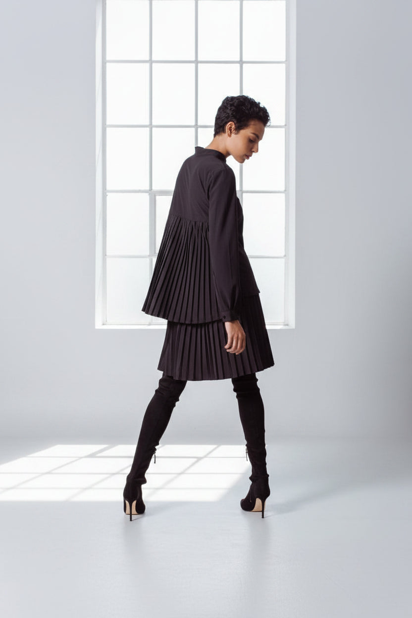 Stylish Pleated Blouse in Black – Women’s Elegant Top