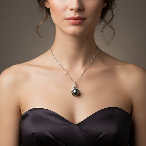 TRYNDI Real Tahitian Black Pearl Knot Necklace
