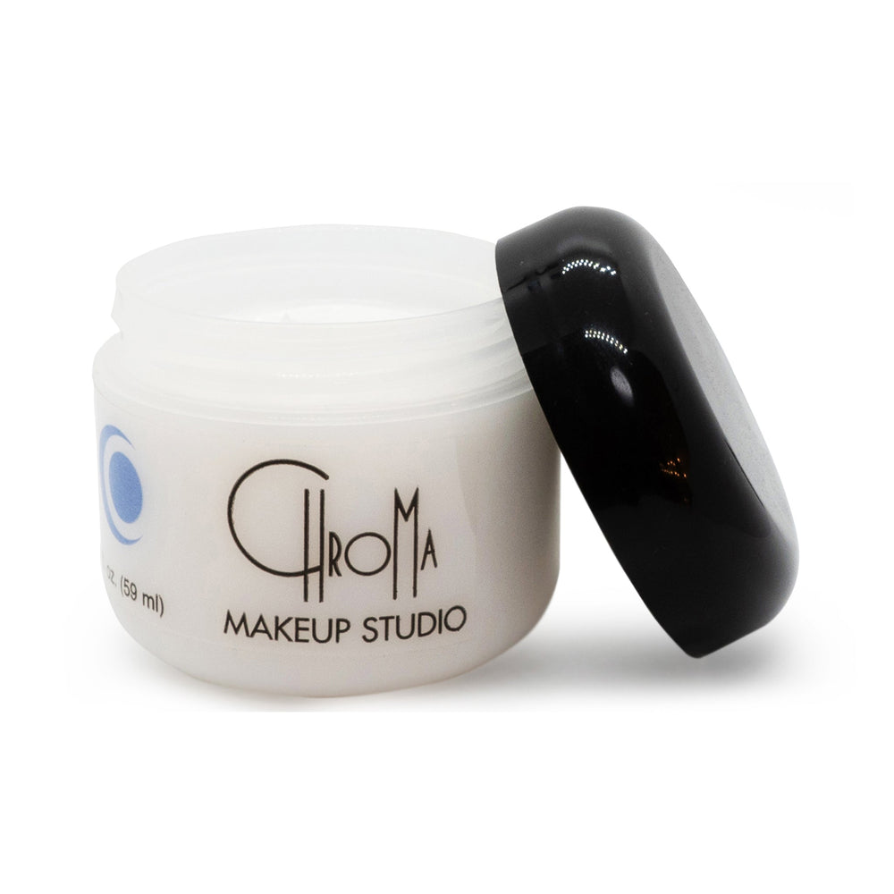 Chroma Makeup Studio's Smooth E Ultra Light Moisture Cream