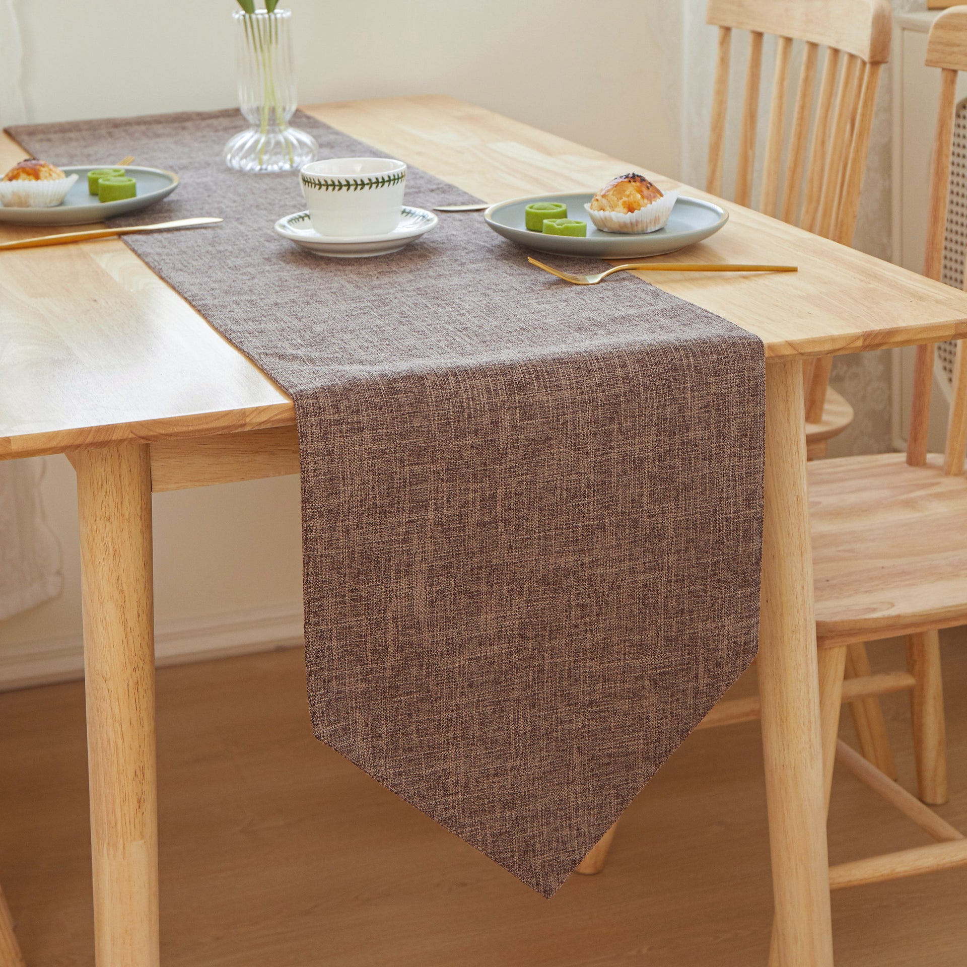 FANCY & STACY TRT Table Cloth Triangle Edges 12" W x 71" L