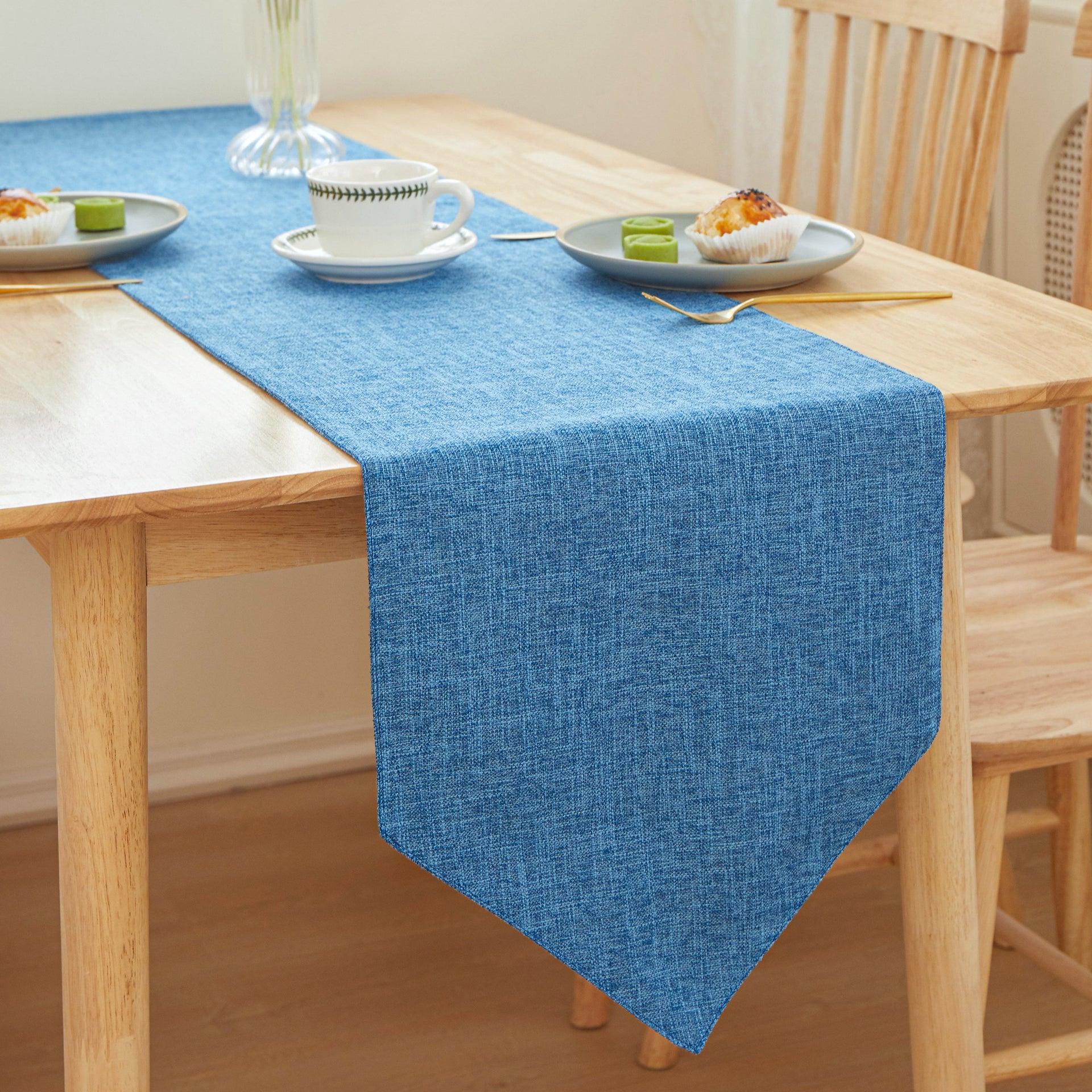 FANCY & STACY TRT Table Cloth Triangle Edges 12" W x 71" L