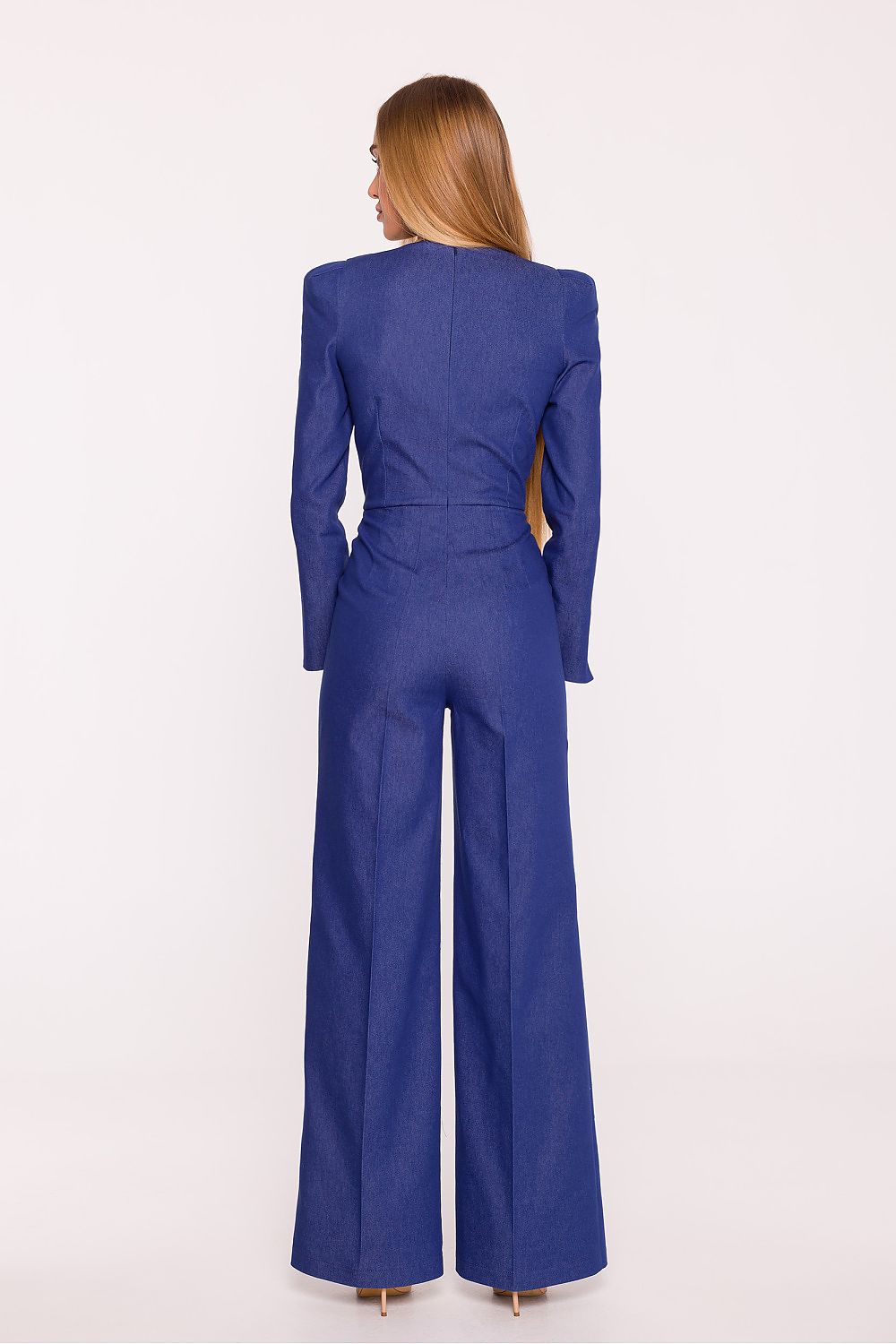  Suit model 216600 Moe 