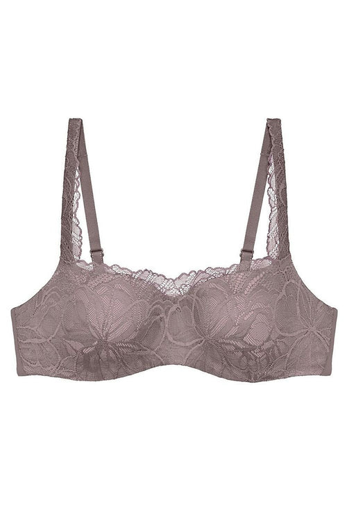  Braceless bra model 230224 Triumph 