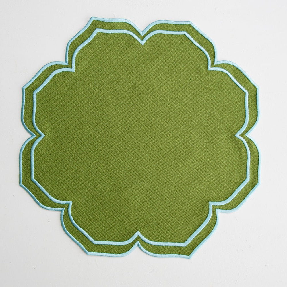 LUMERA GREEN ROUND FABRIC PLACEMAT