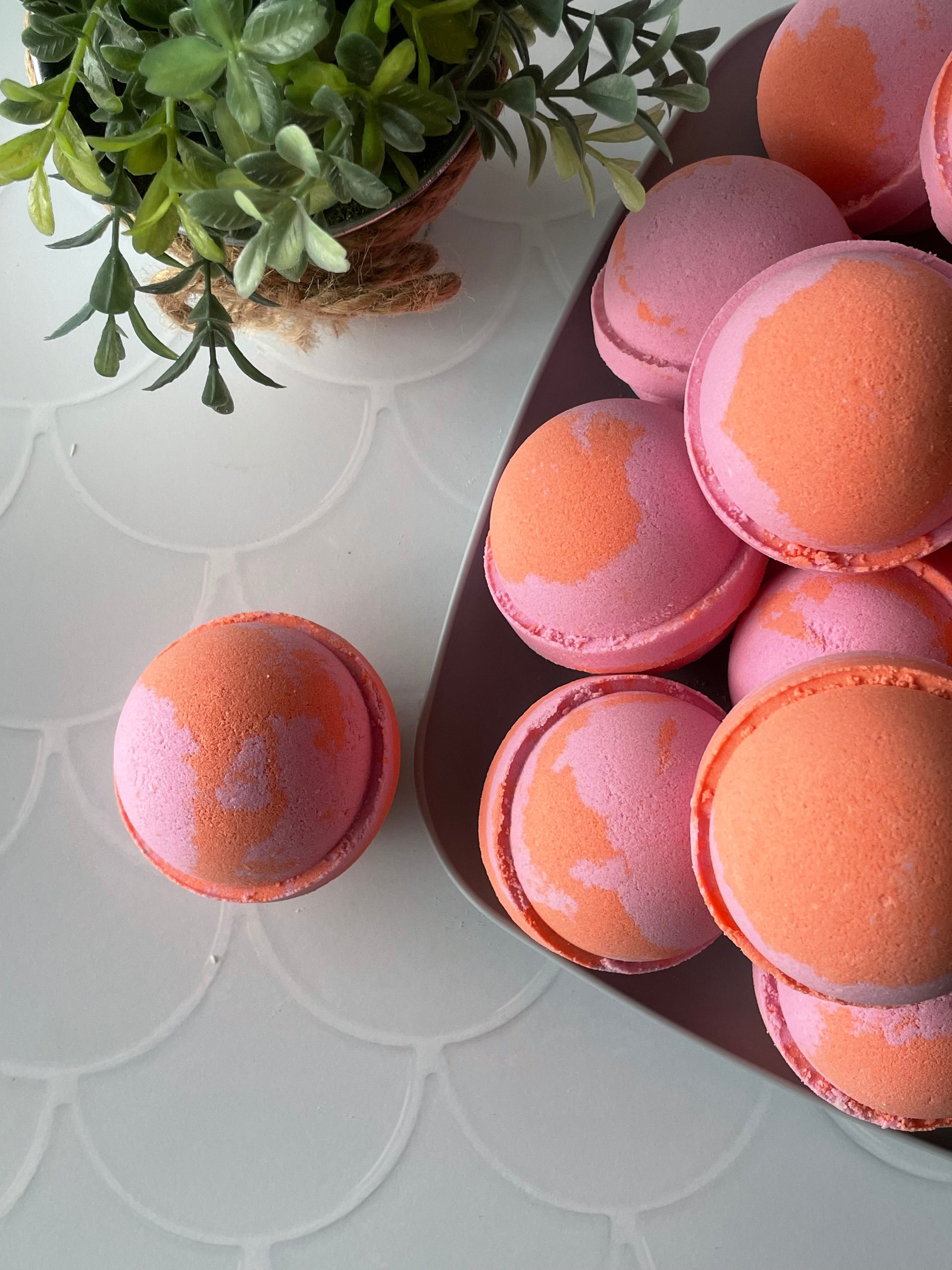 BATH BOMB