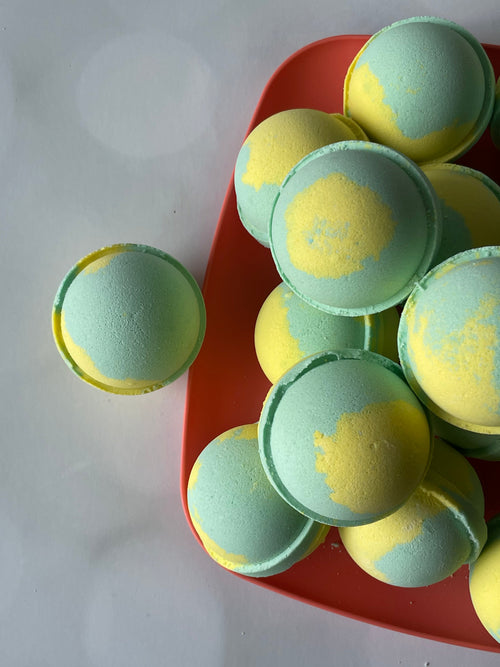 BATH BOMB