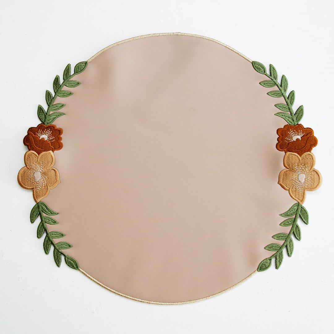 JASMINE BEIGE ROUND FAUX LEATHER PLACEMAT