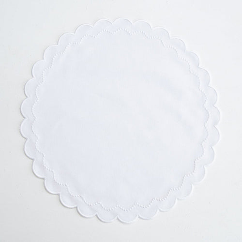 LILY WHITE ROUND FABRIC PLACEMAT & NAPKIN SET