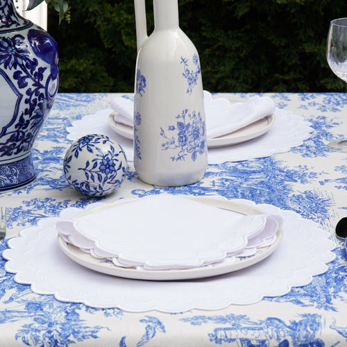 LILY WHITE ROUND FABRIC PLACEMAT & NAPKIN SET