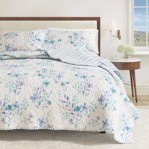 3-Piece Floral Quilt Set - April Morning