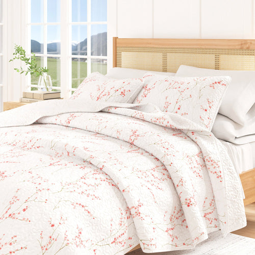 3-Piece Floral Quilt - Sakura Collection