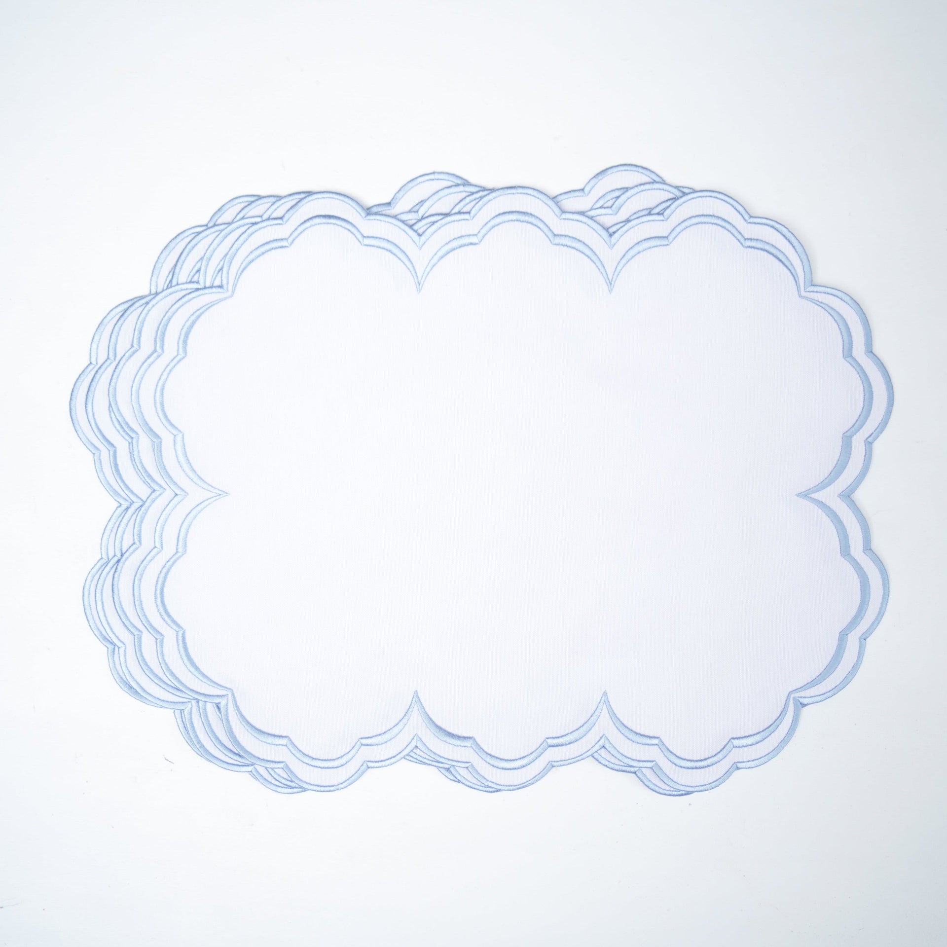 AQUELLE WHITE RECTANGLE FABRIC PLACEMAT