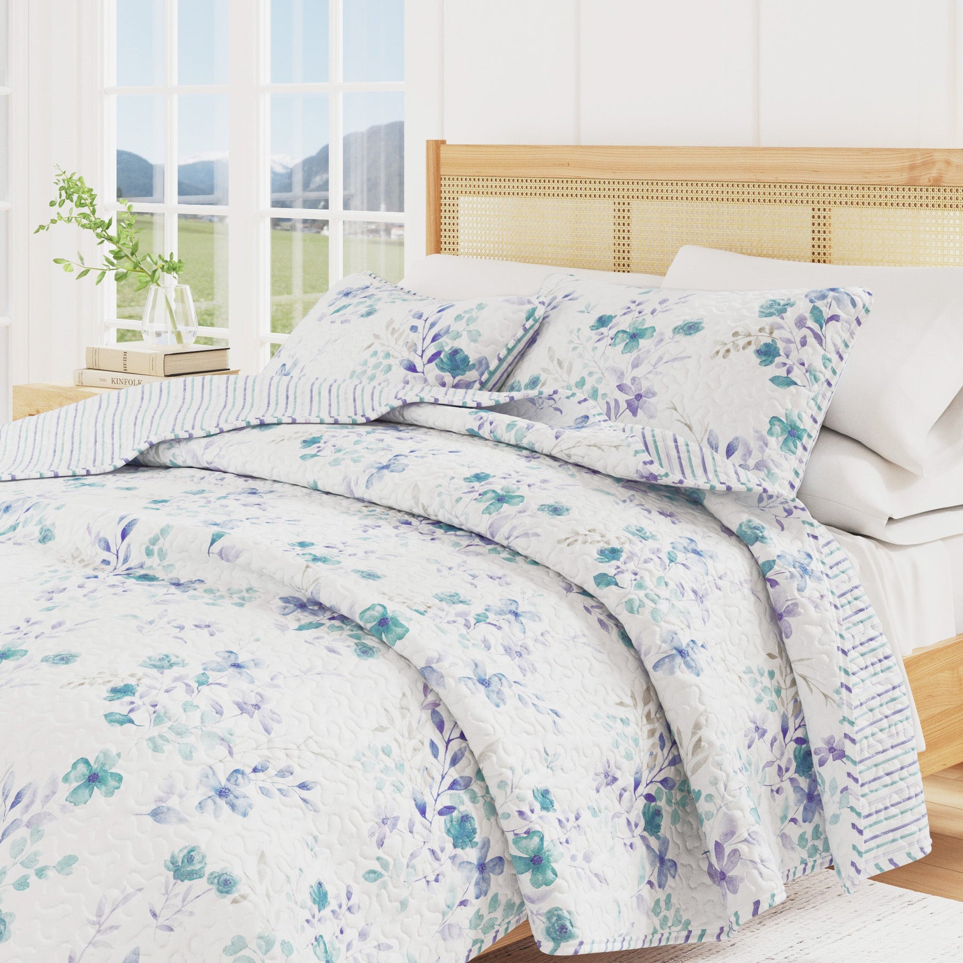 3-Piece Floral Quilt Set - April Morning