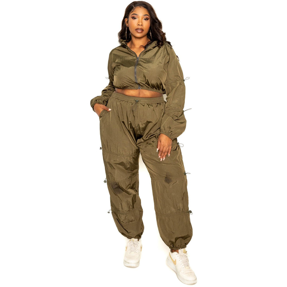 Women's 2 Piece Plus-size Active Zip Up Set With Cord Lock Detail